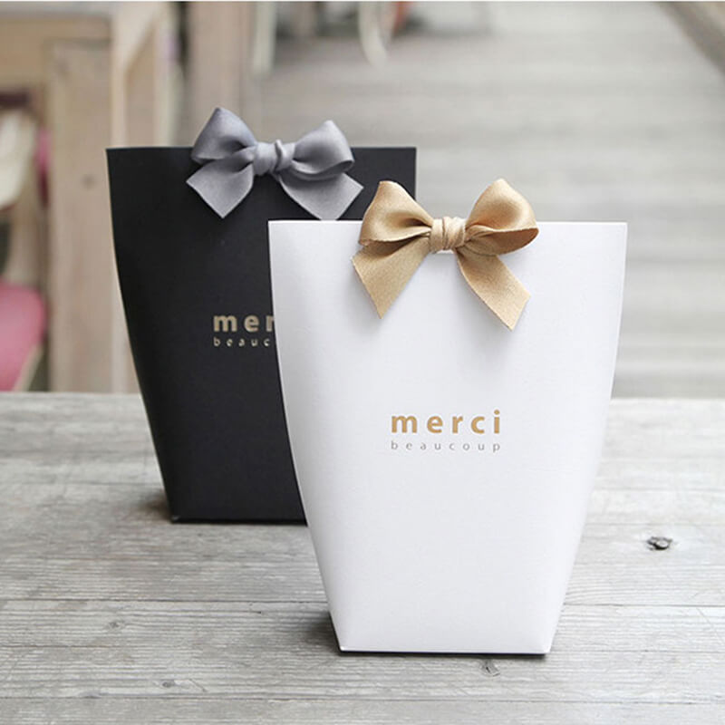 Custom Paper Gift Bags with Logo